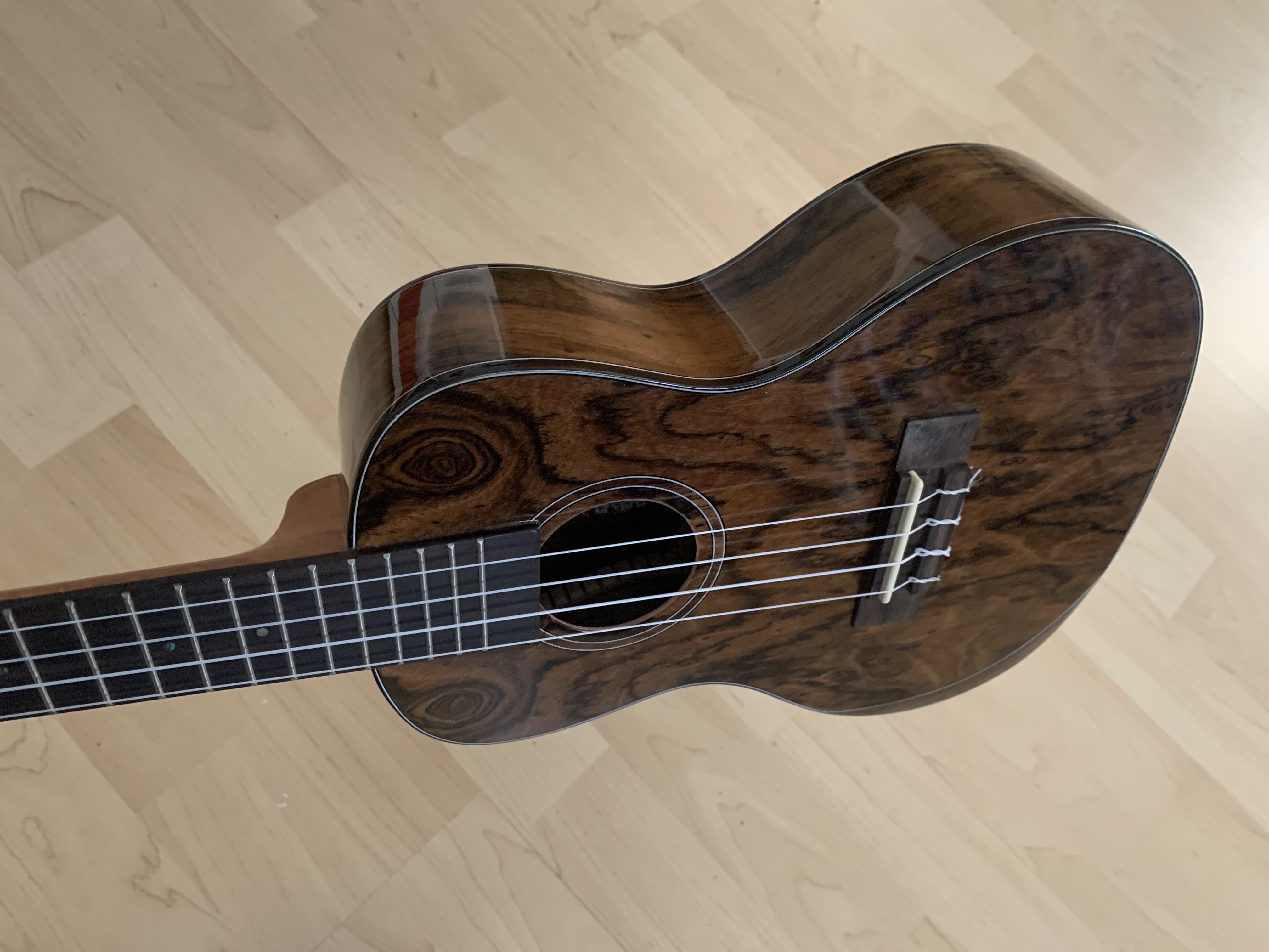 Konzert Ukulele Premier Elite Bocote mit Gigbag