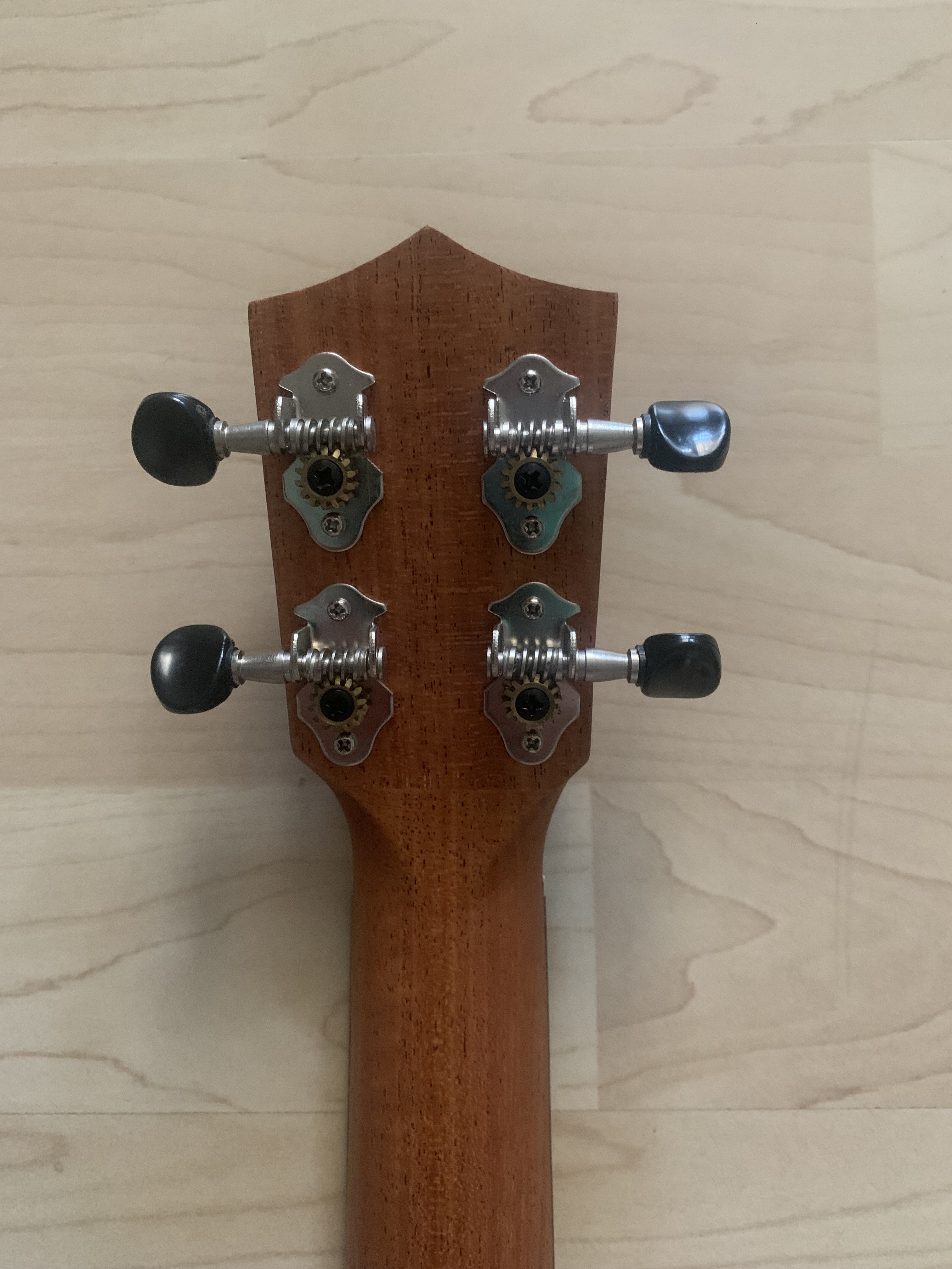 koki´o Tenor Ukulele U-SSPLFM-T mit Gigbag - massive Fichtendecke