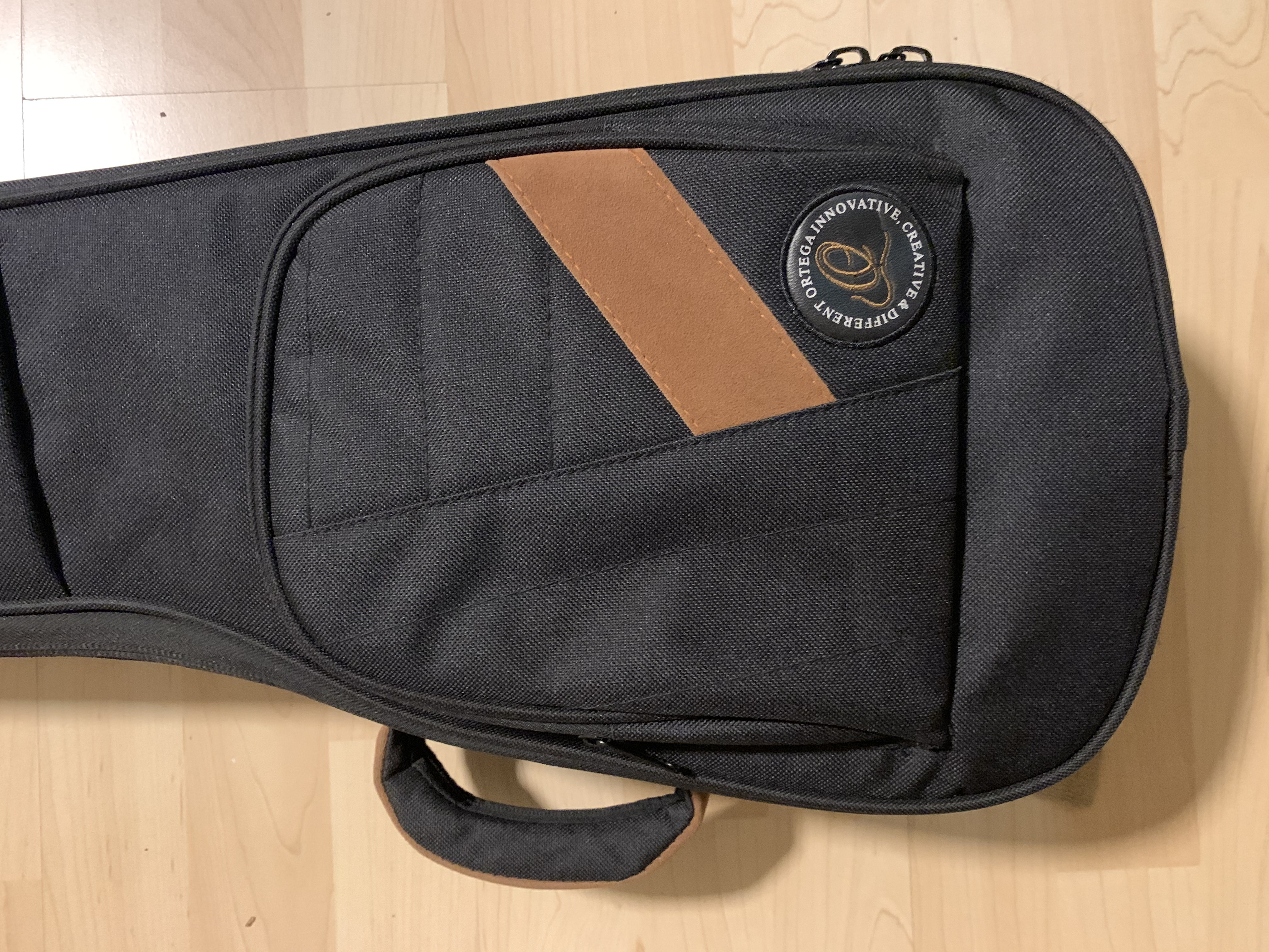 Ortega Konzert Ukulele Zirikote mit Tonabnehmer + Elite Gigbag *Sonderpreis*