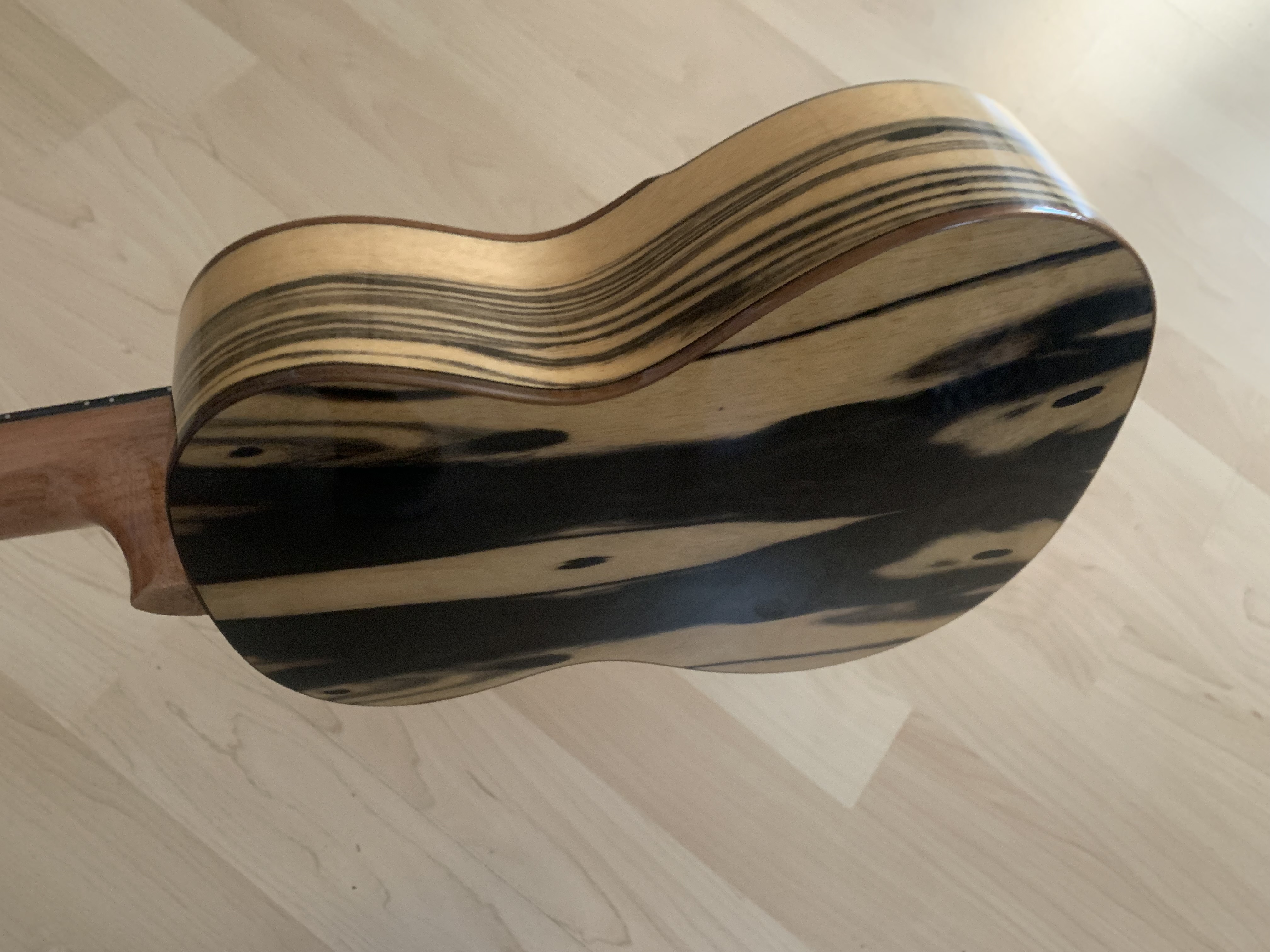 Ortega Konzert Ukulele Elite Eaglesuite UVP: 429.-- Euro Sonderpreis: 199.--Euro
