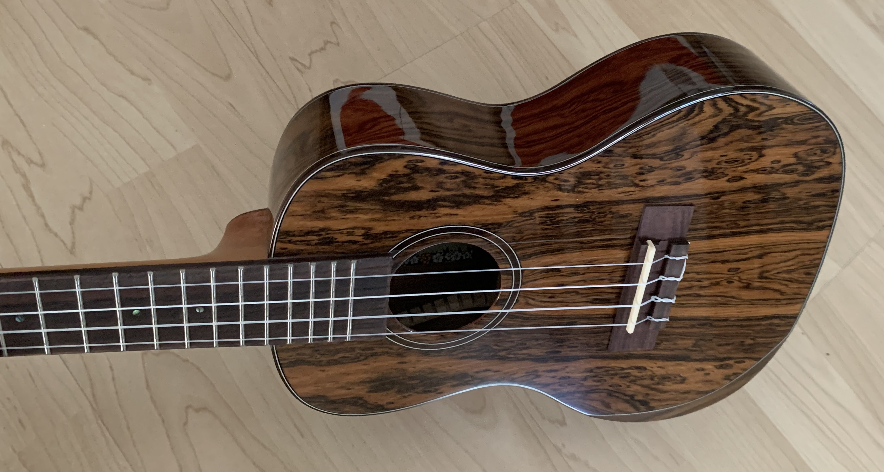 Konzert Ukulele Premier Elite Bocote mit Gigbag 