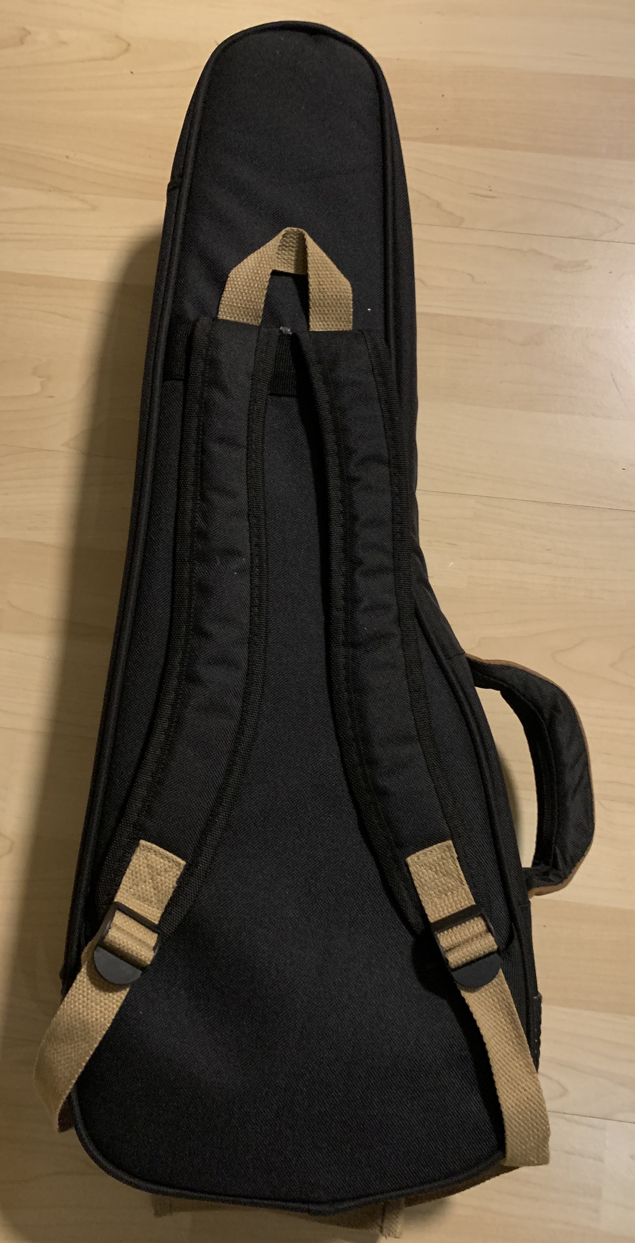 Ortega Konzert Ukulele Zirikote mit Tonabnehmer + Elite Gigbag *Sonderpreis*