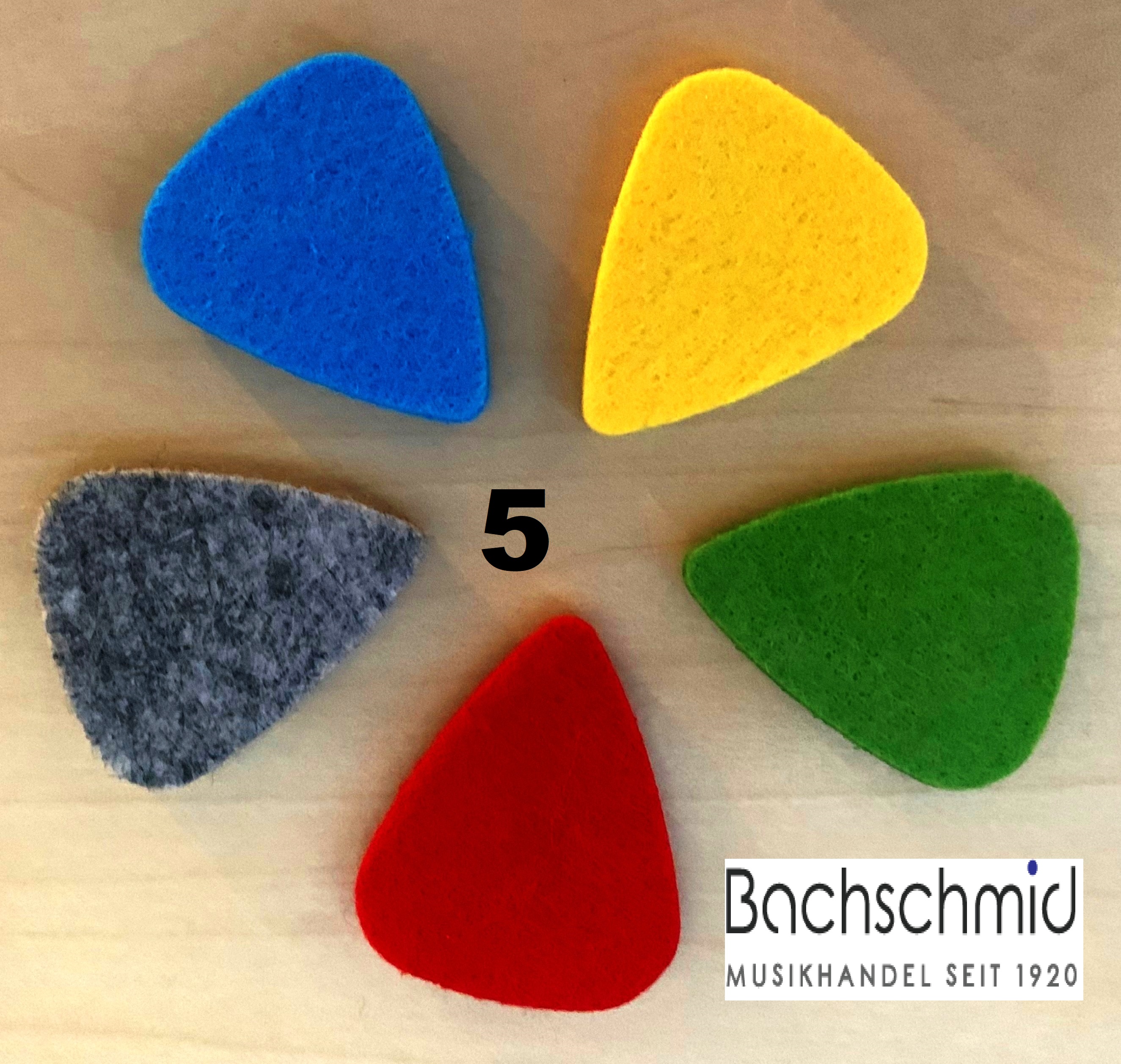 Konzert Ukulele mit massiver Fichtendecke + Zubehör zum Sonderpreis