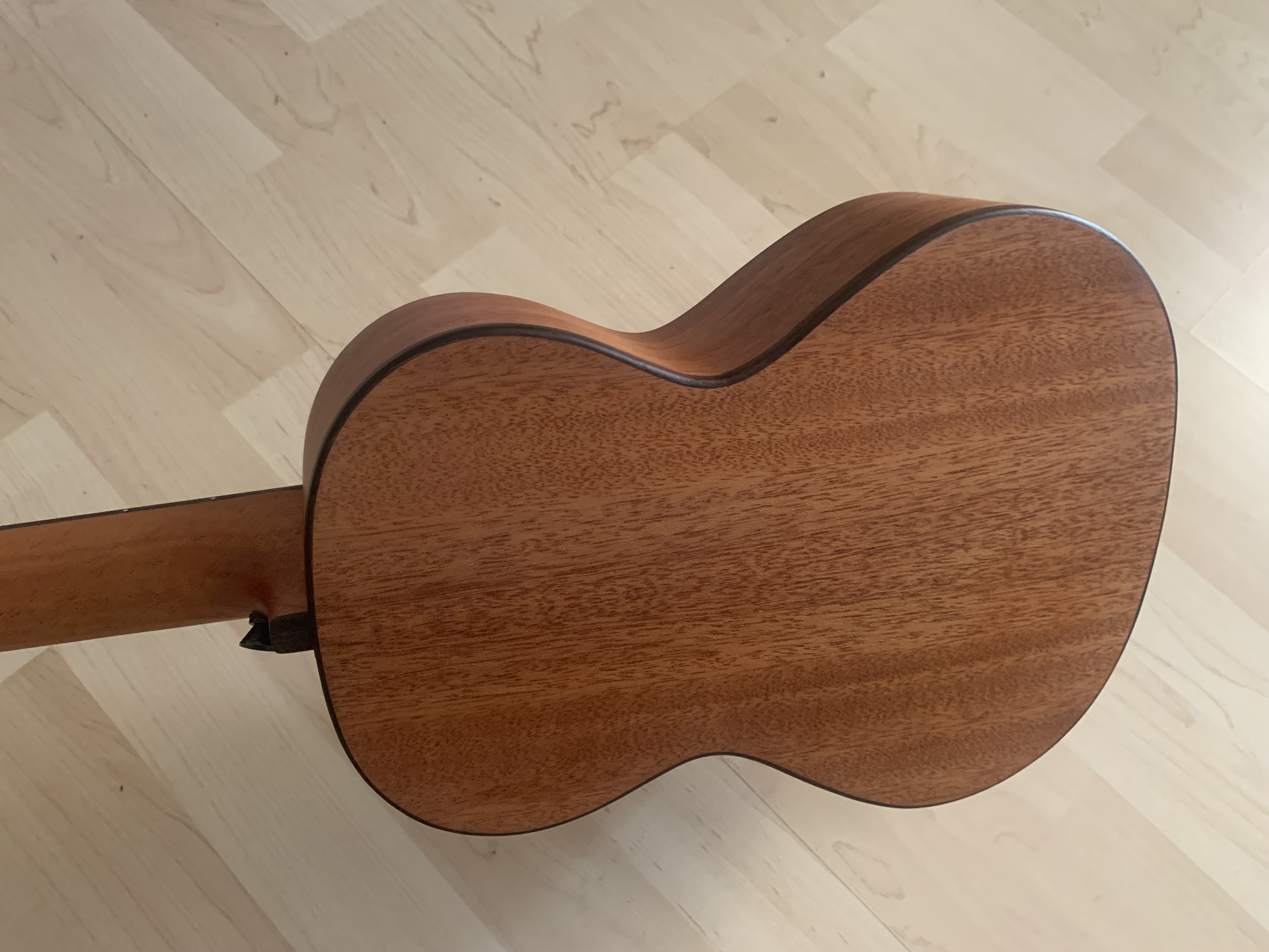 koki´o Tenor Ukulele *NEU* nU-SMHLMH-T mit Gigbag - massive Mahagoni Decke