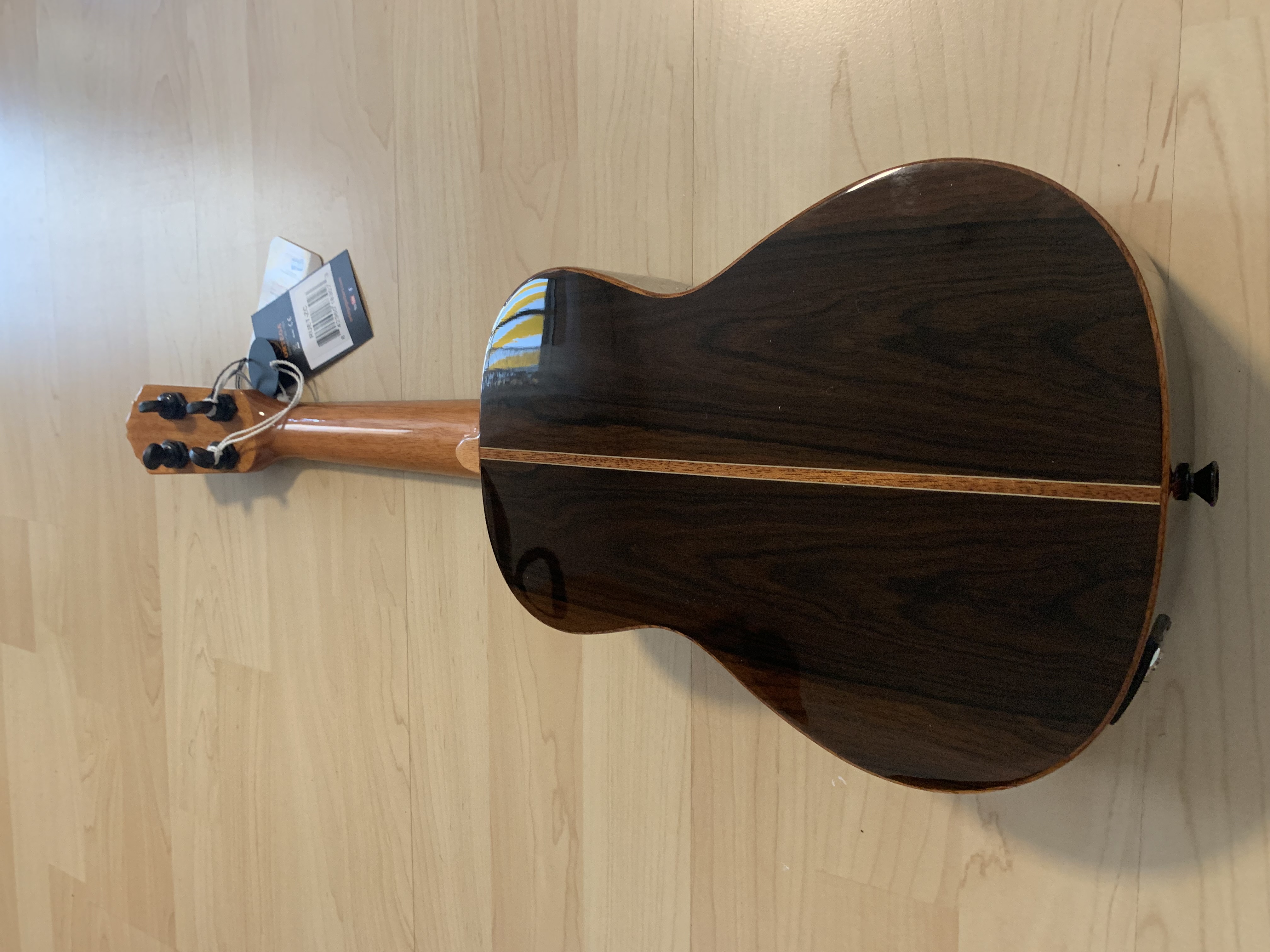 Ortega Konzert Ukulele Zirikote mit Tonabnehmer + Elite Gigbag *Sonderpreis*