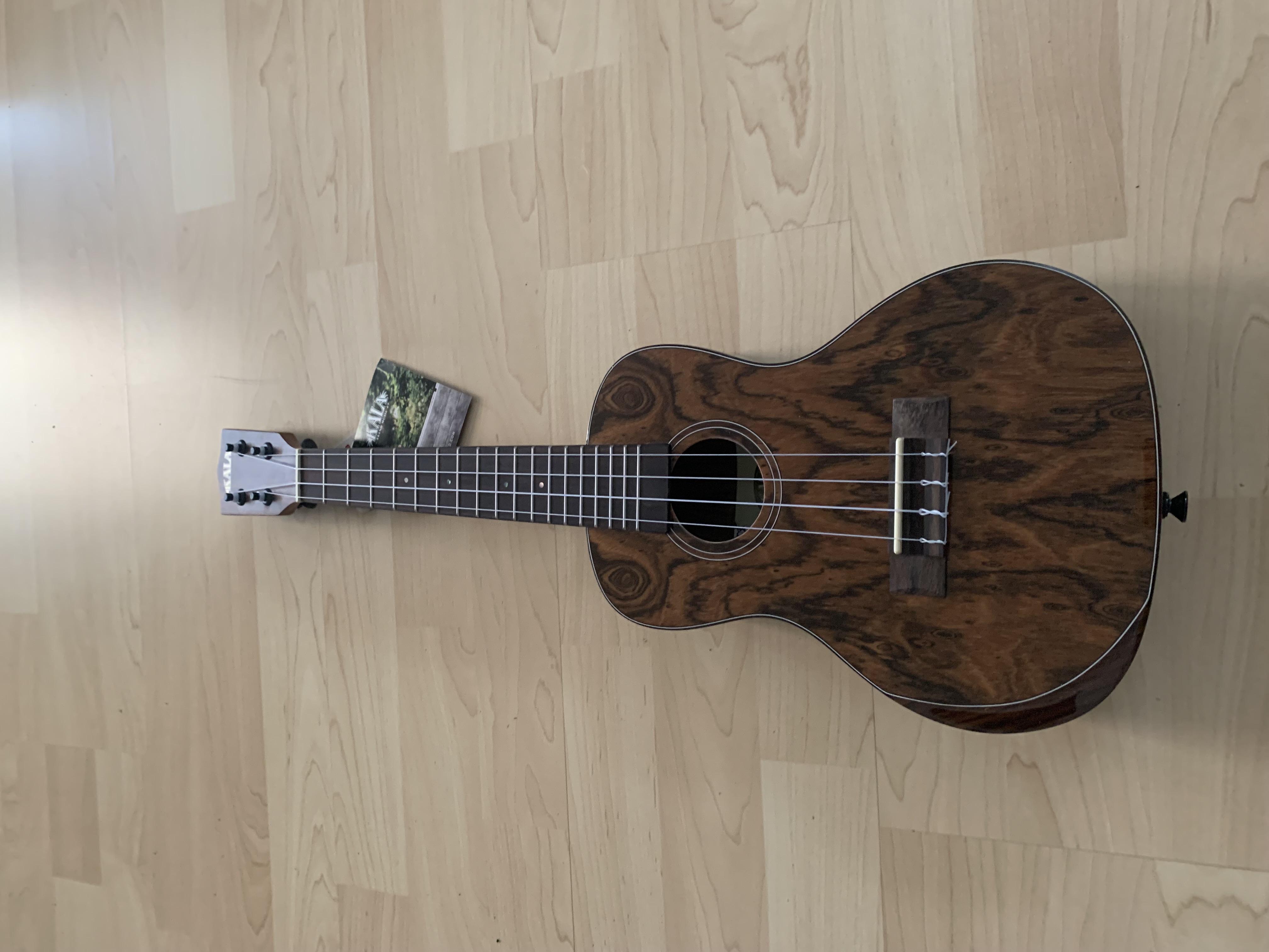 Konzert Ukulele Premier Elite Bocote mit Gigbag