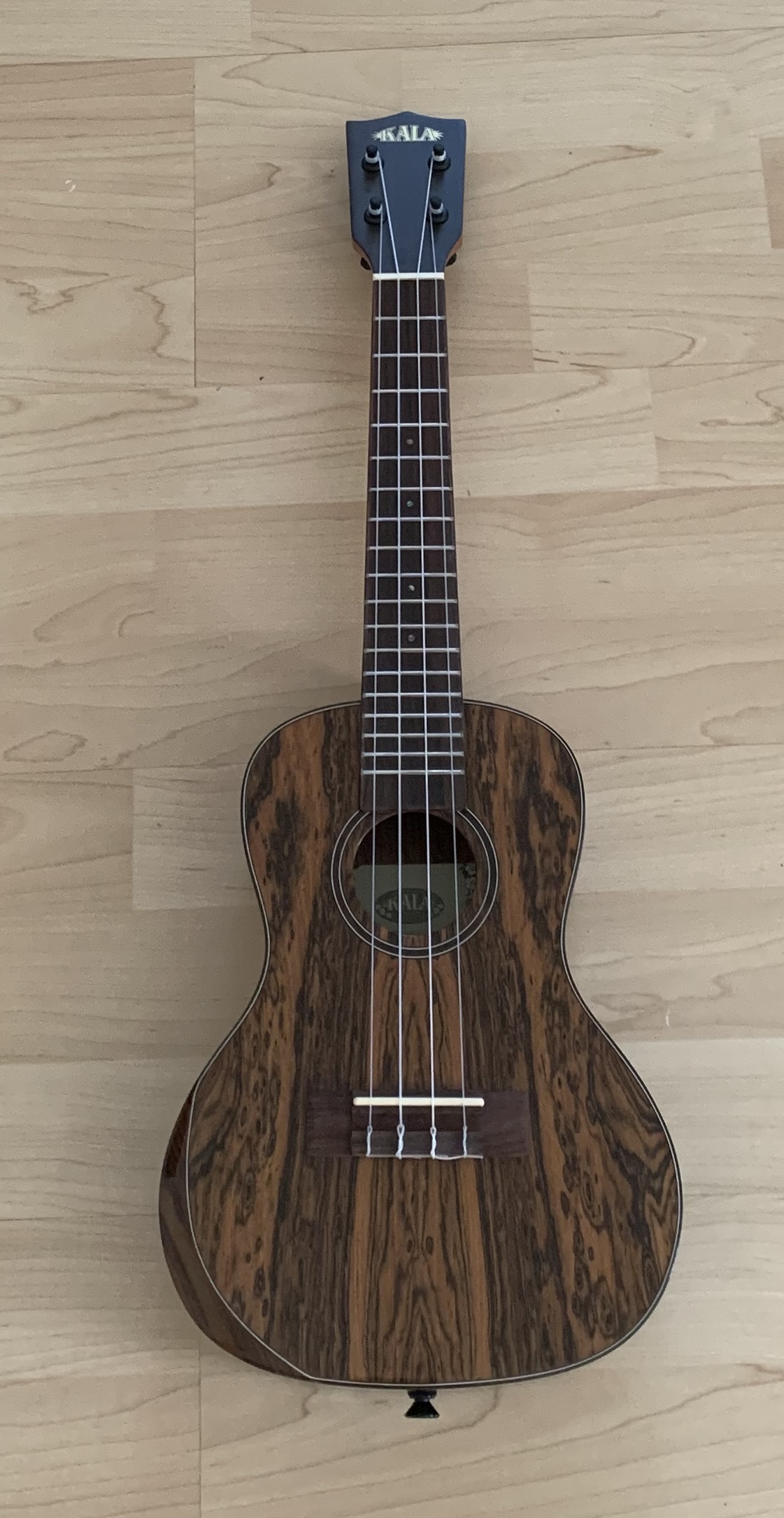Konzert Ukulele Premier Elite Bocote mit Gigbag 