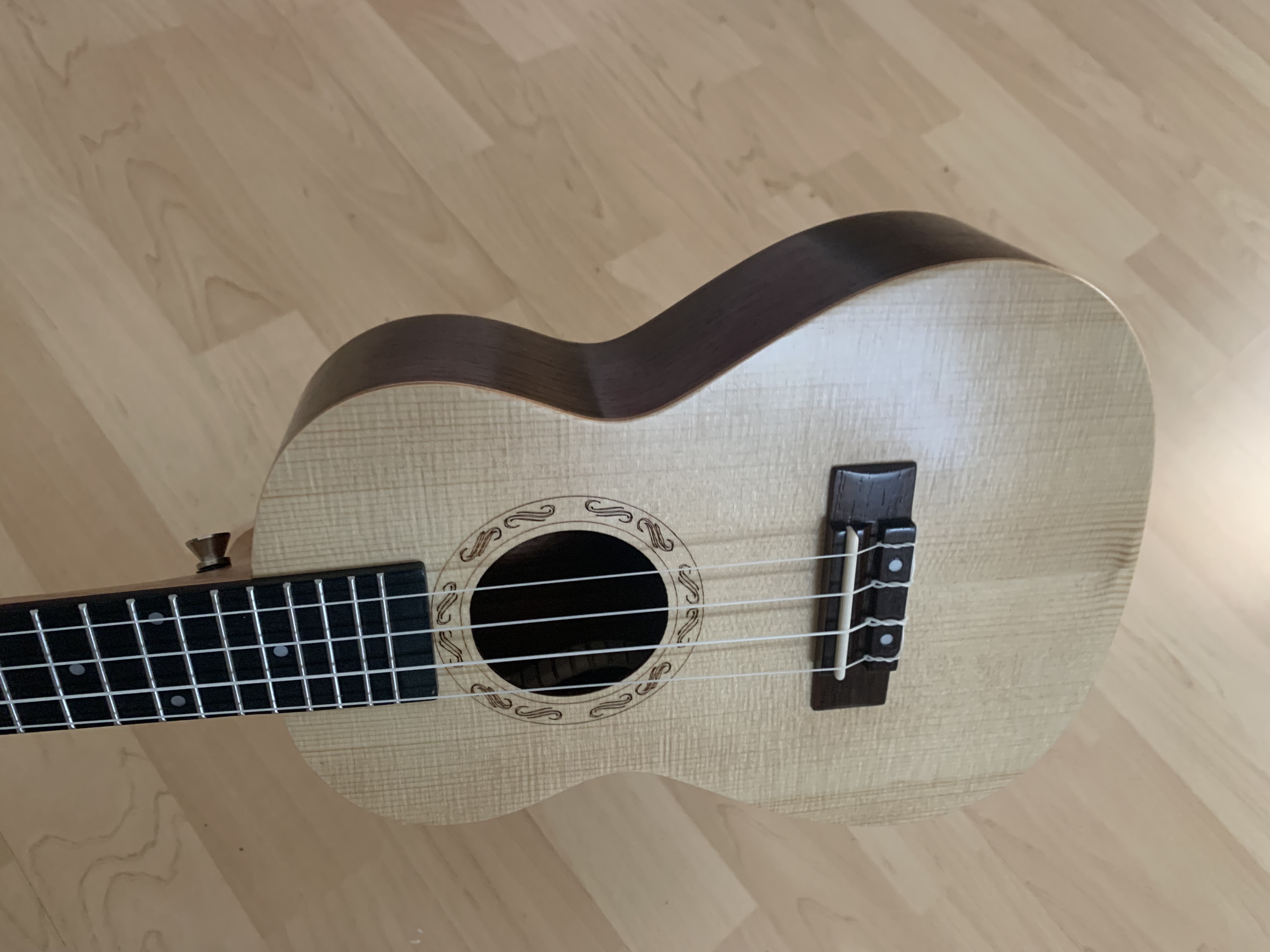 Konzert Ukulele 23" Fichten Decke - Palisander Zarge Sonderpreis
